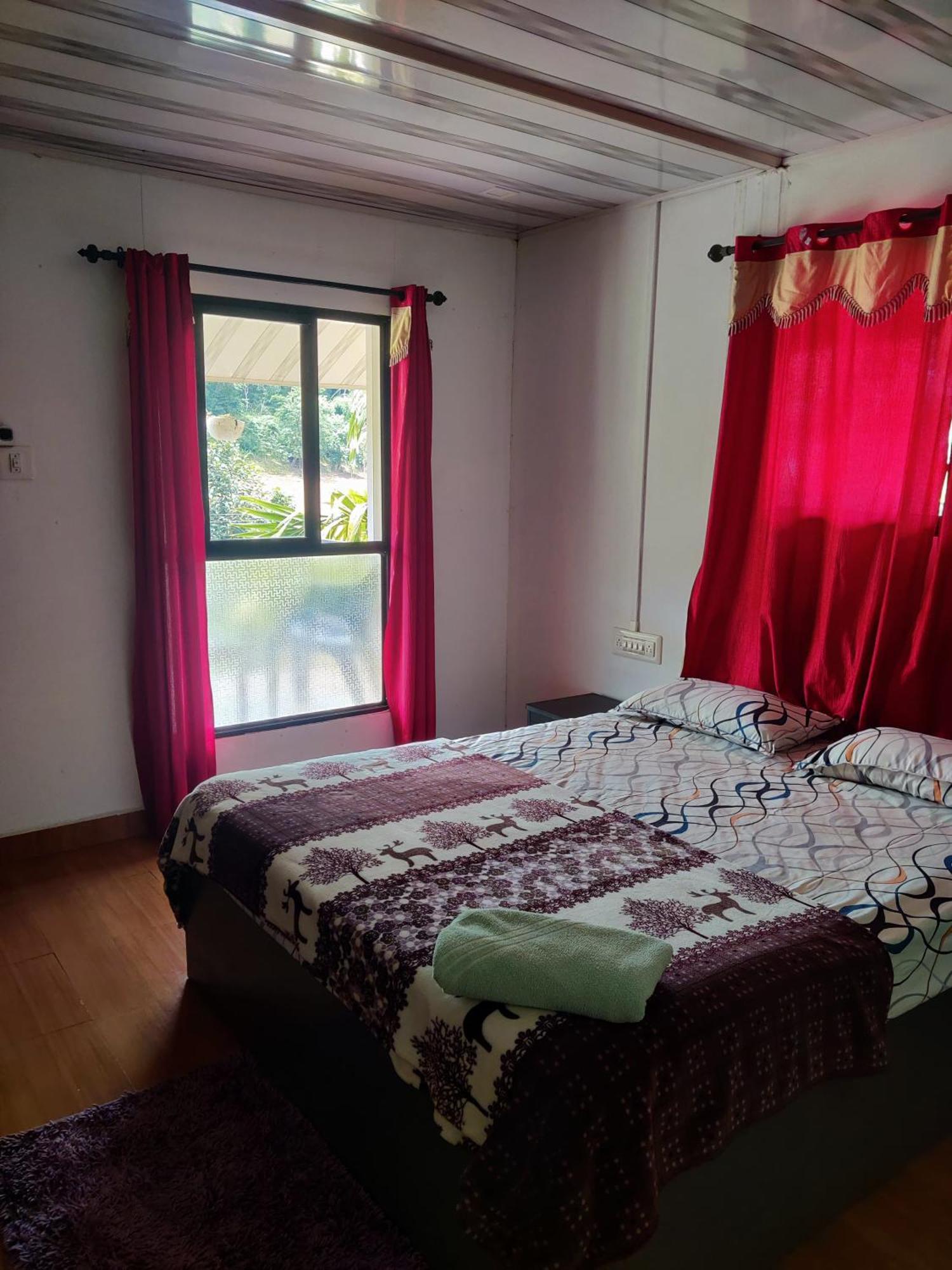Exoticaholidays สุลต่านบาเทรี ภายนอก รูปภาพ
